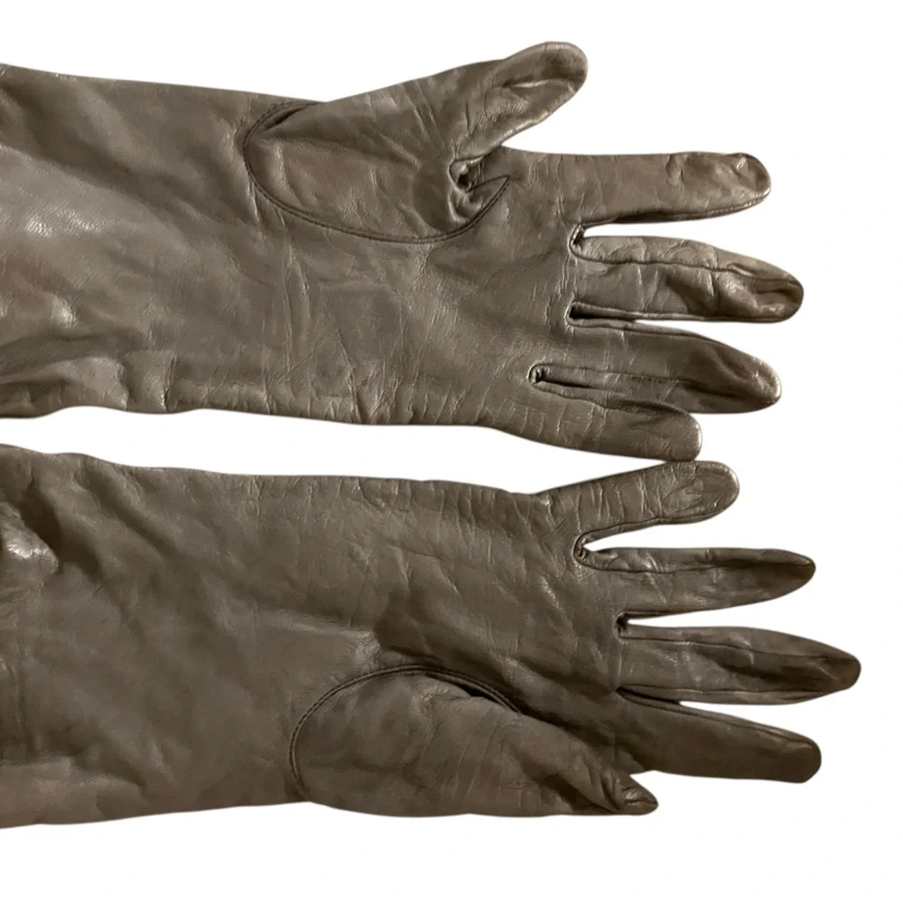 Aris Gray Gloves – Size 7½